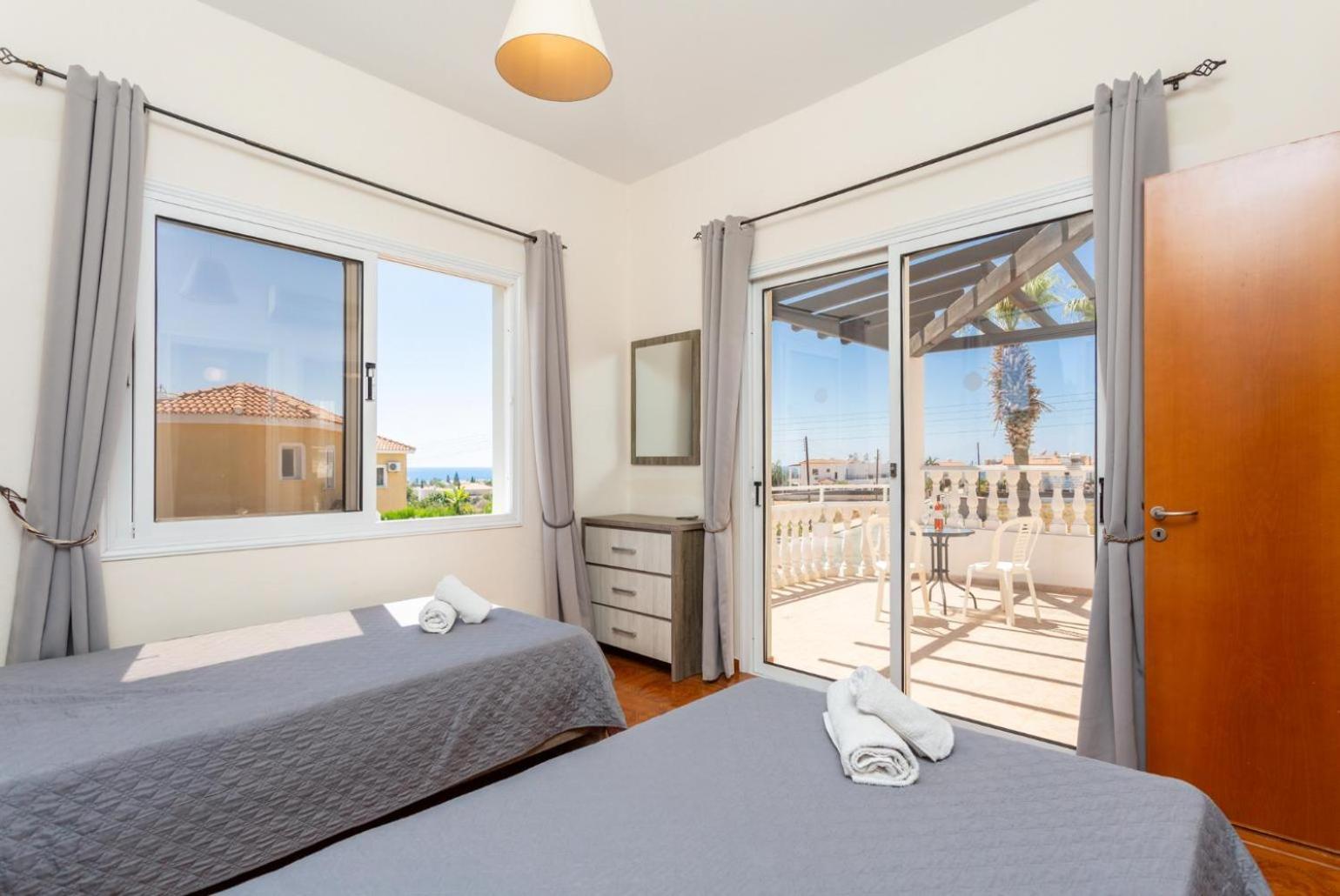 Queens Paradise 1 Peyia Exterior photo
